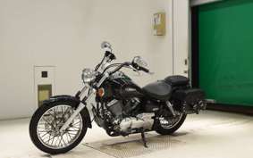 YAMAHA DRAGSTAR 250 VG02J