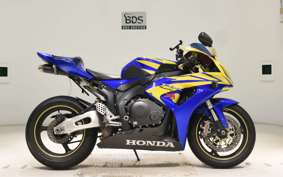 HONDA CBR1000RR 2007 SC57
