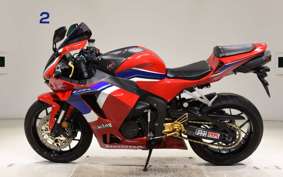 HONDA CBR600RR 2020 PC40