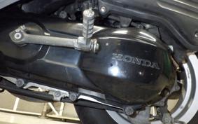 HONDA LEAD 100 2025 JF06