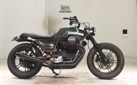 MOTO GUZZI V7 STONE 2018