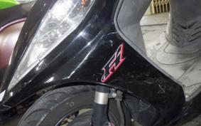 KYMCO VJR125 R