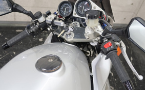 SUZUKI INAZUMA 1200 2000 GV76A