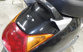 HONDA LEAD 100 2005 JF06