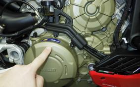 DUCATI STREETFIGHTER V4 S 2021
