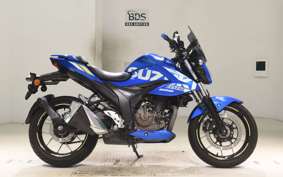 SUZUKI GIXXER 250