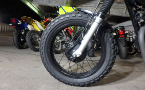 YAMAHA TW200 2JL