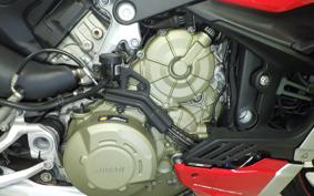 DUCATI STREETFIGHTER V4 S 2021