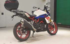 BMW G310R 2024