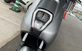 HONDA EM1 e: EF16