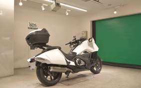 HONDA NM4 VULTUS -02 2014 RC82