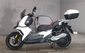 BMW C400X 2019 0C09