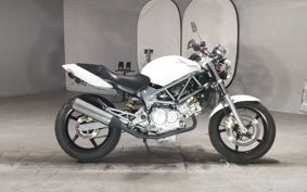 HONDA VTR 250 MC33