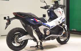 HONDA X-ADV 750 2026 RH21