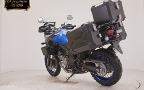 SUZUKI DL650 ( V-Strom 650 ) XTA 2022 C733M