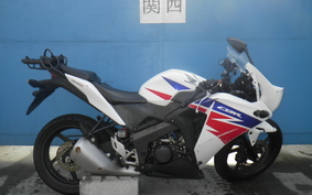 HONDA CBR125R JC50