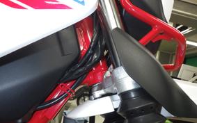 YAMAHA SEROW 250 Gen.3 2006 DG31J