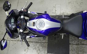 YAMAHA YZF-R25 RG10J