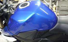 SUZUKI GSR750 A 2013 GR7NA