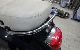 VESPA LX125 2010