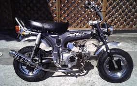 HONDA DAX 70 ST70
