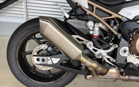 BMW S1000RR M 2022 0E21