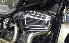 HARLEY FXLRS1870 2020