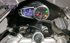 TRIUMPH DAYTONA 675 2010 TMD106