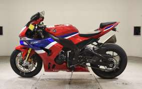 HONDA CBR1000RR RSP 2024 SC82