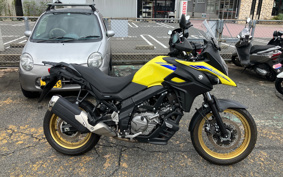 SUZUKI DL650 ( V-Strom 650 ) 2022 C733M