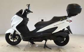 SUZUKI SKYWAVE 200 (Burgman 200) CH41A