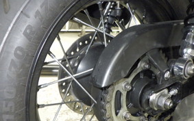 TRIUMPH BONNEVILLE T100 2023