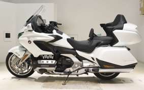 HONDA GL 1800 GOLD WING TOUR DCT 2024 SC79