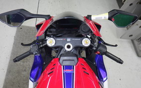 HONDA CBR1000RR R 2020 SC82
