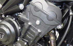 TRIUMPH STREET TRIPLE RS 2023