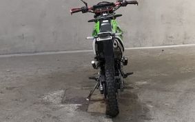 KAWASAKI KLX125 LX125C