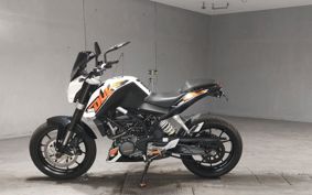 KTM 125 DUKE JGA40