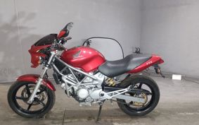 HONDA VTR 250 MC33