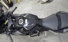 HONDA CBR650R E-Clutch 2025 RH17
