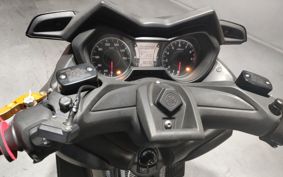 YAMAHA X-MAX 250 SG42J