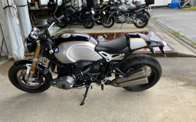 BMW R NINE T 2018 0J01