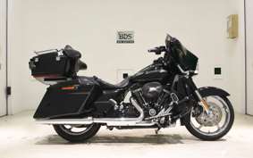 HARLEY FLHXSE 1800CVO 2015