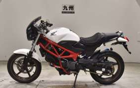 HONDA VTR 250 Gen. 2 2022 MC33