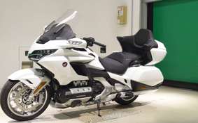HONDA GL 1800 GOLD WING TOUR DCT 2026 SC79