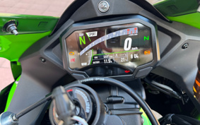 KAWASAKI NINJA ZX-10R KRT 2023 ZXT02L
