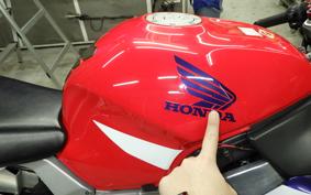 HONDA CBR900RR 3 2000