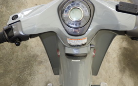 HONDA C125 SUPER CUB JA71