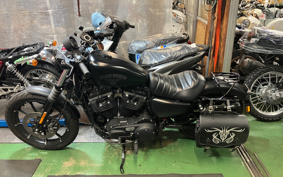HARLEY XL883N 2017 LE2