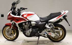 HONDA CB1300SB SUPER BOLDOR A 2005 SC54