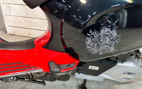 VESPA PRIMA BEIGE RA125 MICKEY